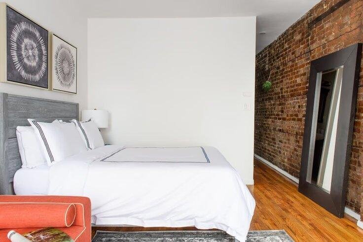 Furnished Studio Apartment In Hell's Kitchen